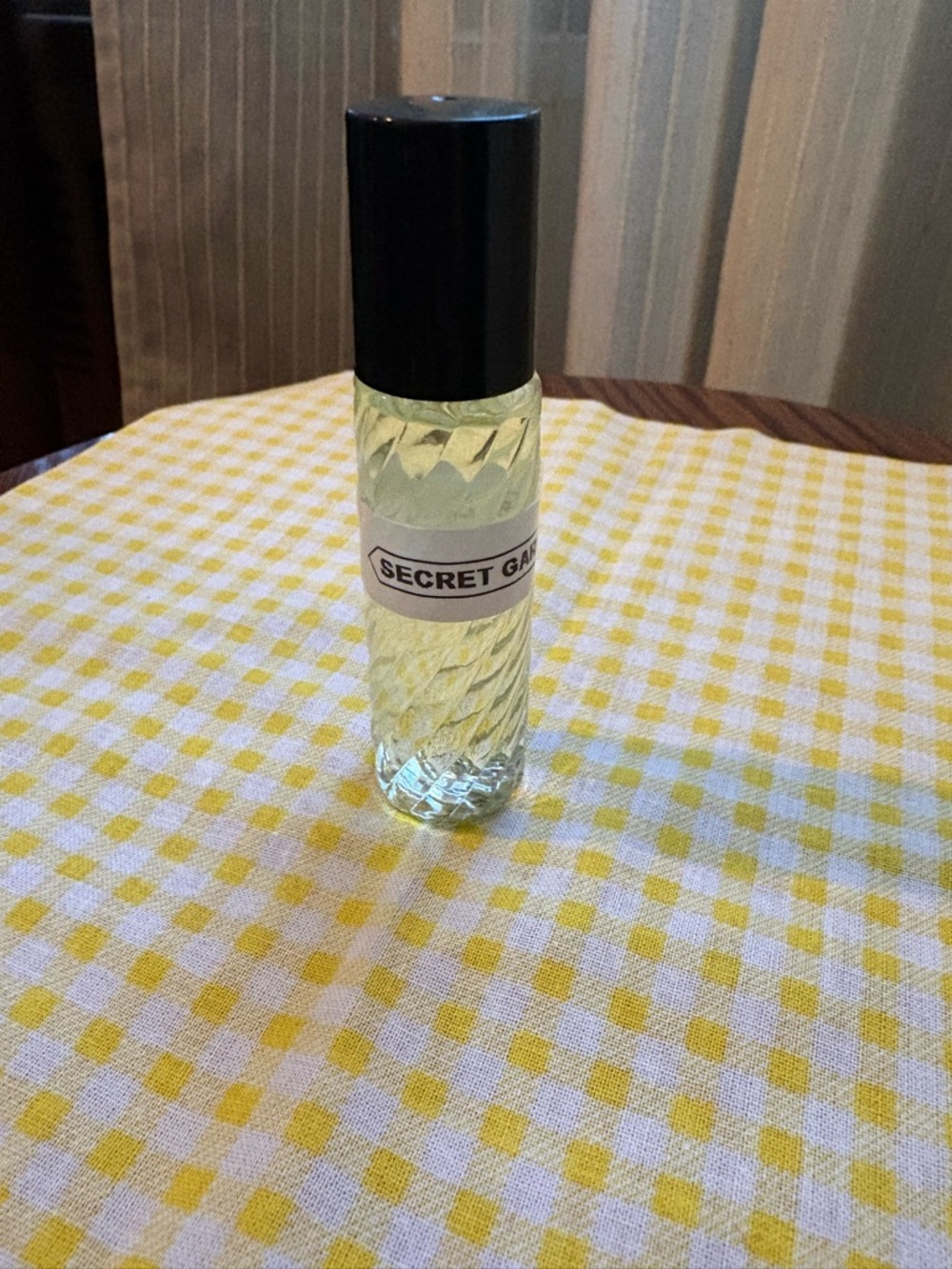 Secret Gardens Bond 9 Women’s Fragrance Roll-On -Clear Bottle with Black Cap